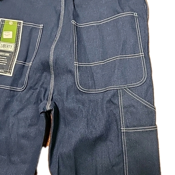 NWT Liberty Flex Mens 40"x30" Blue Denim Bib Overalls Cargo Pocket - Picture 8 of 12
